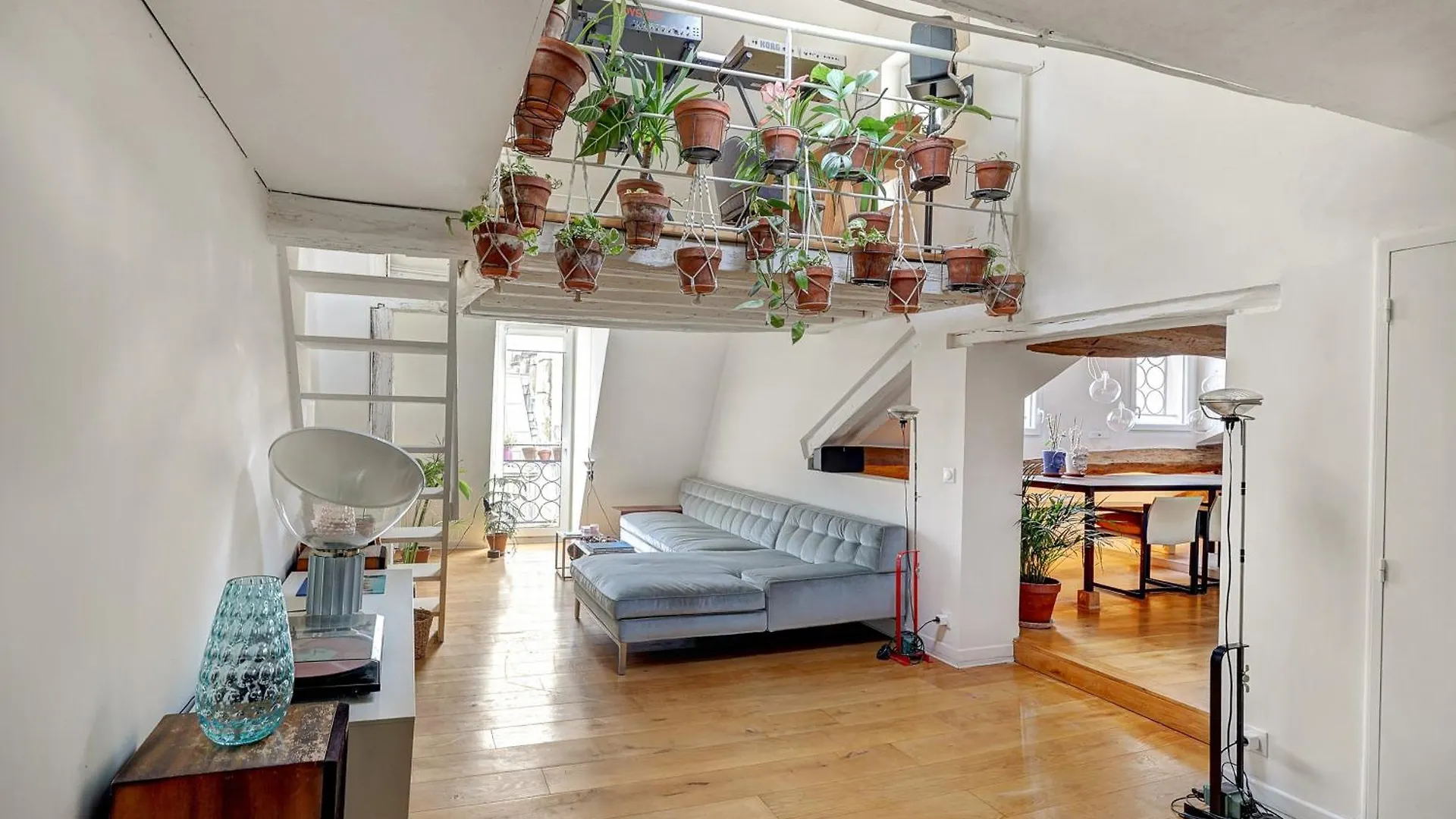 Pretty Parisian Penthouse Apartment